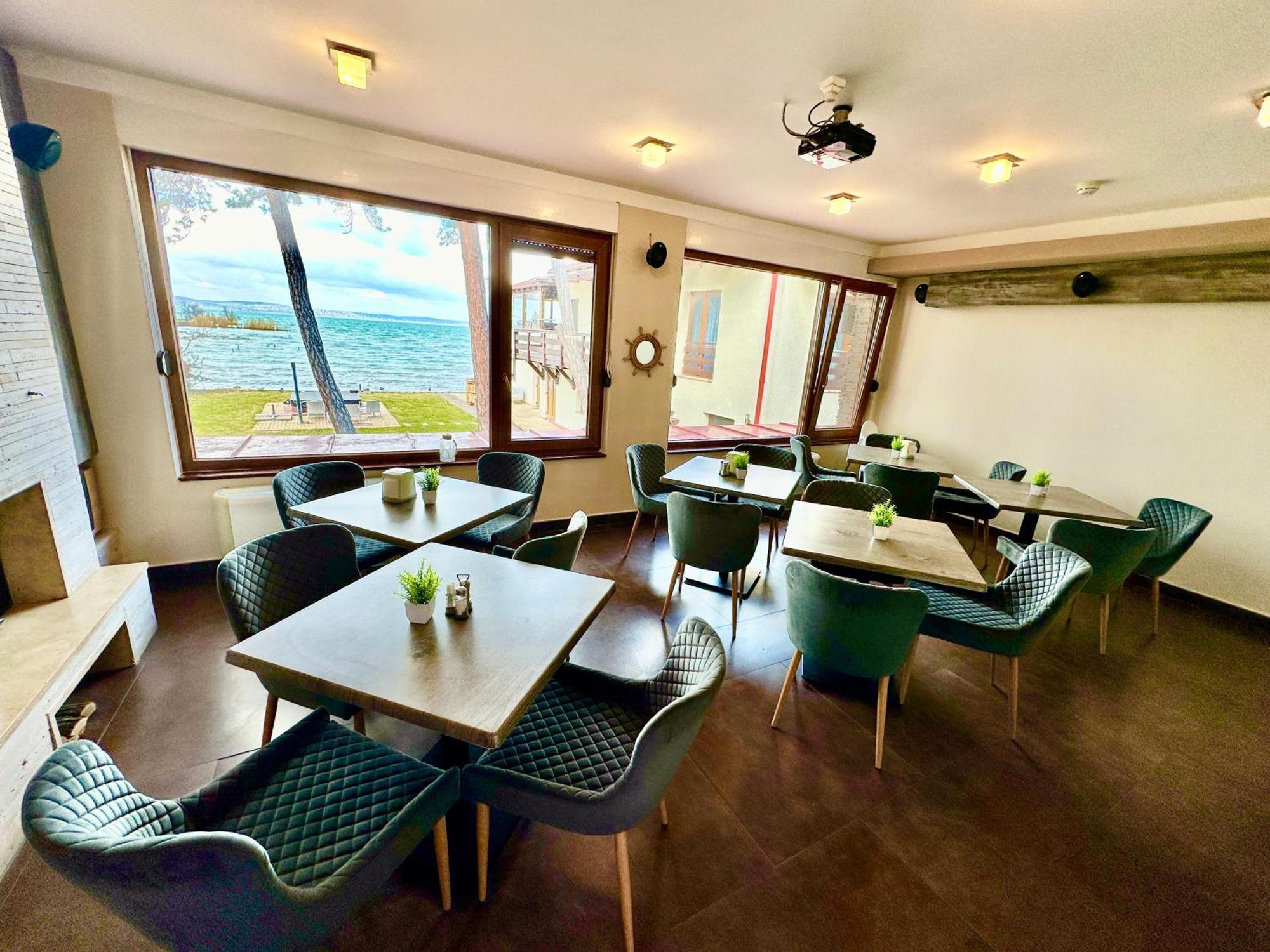 Royal Mediterran ชิโอฟก ภายนอก รูปภาพ